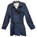 Burberry short trench coat size 40