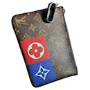 Zipped Pouch Limited Edition Logo Story Monogram - Louis Vuitton