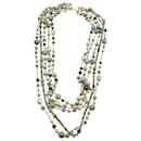 Kenneth Jay Lane Halskette Fünfreihige mehrfarbige Amazonit-Perlenkette aus vergoldetem Metall