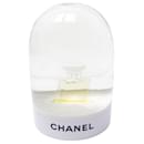 CHANEL SNOW GLOBE MODELLO PICCOLO NUMERO BOTTIGLIA 5 PALLA DI NEVE DI VETRO TRASPARENTE - Chanel