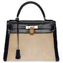 Rare Hermes Kelly handbag 28 bi-material reverse in navy blue box leather and beige canvas, gold plated metal trim - Hermès