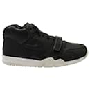 Nike Air Trainer 1 Mid High Senakers in Black Leather