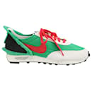 Nike x Undercover Daybreak Sneakers in Lucky Green Red  - Autre Marque