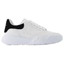 Oversized Sneakers - Alexander Mcqueen - White/Black - Leather