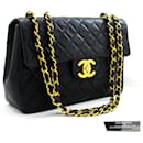 Chanel Jumbo 13" 2.55 Umhängetasche mit Überschlagkette, schwarzes Lammleder, groß