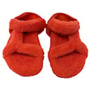 Sandales à bout ouvert et peau lainée Fendi