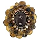 Chanel - 00A Gripoix Brooch - Amber Glass & Pearl CC Logo - Antique Gold