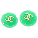 CHANEL Clip-on Earring Gold Tone Green CC Auth ar4783a - Chanel