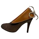Chloe - Gibbon calf leather heels with lacing at the back - Chloé