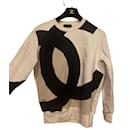 Beautiful Chanel classic jumper in black and white color