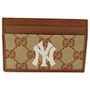 Gucci Porte-cartes en toile Gucci x MLB NY Yankees GG