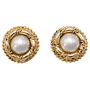 Clip Earrings With Pearls - Autre Marque