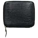 Comme Des Garçons Logo Embossed Wallet in Black Leather - Comme Des Garcons