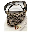 Christian Dior, Dior SADDLE bag leopard embroidery Mizza large model new luxury
