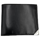 Prada wallet in black lambskin