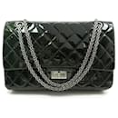 CHANEL MAXI HANDBAG 2.55 GREEN QUILTED PATENT LEATHER PURSE SHOULDER STRAP - Chanel