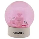 NEUF BOULE A NEIGE CHANEL PARFUM NUMERO 5 EN VERRE EAU ROSE PINK SNOW BALL - Chanel