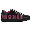 Moschino Sneakers mit Logo-Print