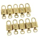 Louis Vuitton padlock 10set Padlock Gold Tone LV Auth 32413