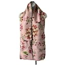 NEW with Box Gucci Blooms GG Orophin Logo Reversible Scarf Pink Floral