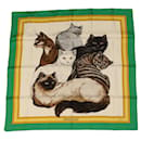 HERMES CARRE 90 Les Chats Scarf Green White yellow Auth am3480 - Hermès