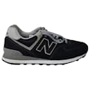 Nuevo equilibrio 574 Deportivas Core en ante negro - New Balance