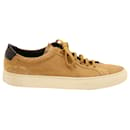 Common Projects Achilles Retro Low Top Sneakers in Tan Suede - Autre Marque