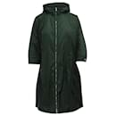 Prada Langer Mantel mit Kapuze aus dunkelgrünem Polyamid