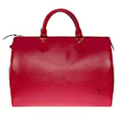 The essential Louis Vuitton Speedy handbag 30 in Castilian red epi leather
