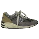 New Balance Made in USA 990V2 Sneakers in Grey Suede