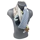 BURBERRY - VIP scarf 100% silk - 210 x 70 cm - Burberry