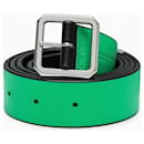 Cinturón reversible de Bottega Veneta en cuero negro y verde