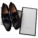 Loafers Slip ons - Gucci