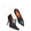 CELINE  Heels T.eu 40 Leather - Céline