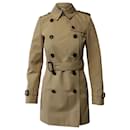 Burberry Trench Coat Curto Heritage em Poliéster Bege