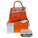 Hermes Kelly Tasche 28 aus orangefarbenem Leder - 101120 - Hermès