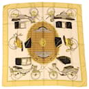 HERMES CARRE 90 LES VOITURES A TRANSFORMATION Sciarpa Seta Oro Bianco Auth ar9098 - Hermès
