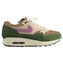 nike air max 1 NH Sneakers in Treeline and Light Bordeaux Suede - Autre Marque