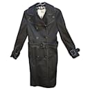 Burberry trench size 36 (lack 1 Button)