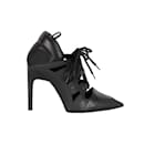 Louis Vuitton Streamline Lace-up Pumps