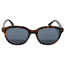 Fendi FE40092I round sunglasses