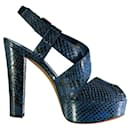 Sandália Peep Toe Plataforma Peep Toe Louis Vuitton Snakeskin