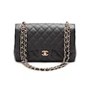 Chanel Caviar Jumbo Classic Double Flap Bag Leather Shoulder Bag in Excellent condition