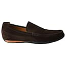 Klassische Hermès-Loafer aus braunem Wildleder