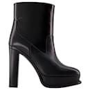 Ankle Boots - Alexander McQueen - Leather - Black - Alexander Mcqueen