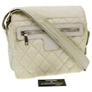 CHANEL Matelasse Shoulder Bag Patent leather White CC Auth bs5109 - Chanel