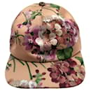 **Gucci Baseballkappe mit rosa Blumenmuster