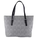 BURBERRY - Burberry