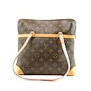 Borsa Tote in Tela Monogram Sac Coussin GM di Louis Vuitton in Ottime Condizioni