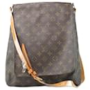 Bolsa de ombro Louis Vuitton Monogram Musette Salsa GM em muito bom estado